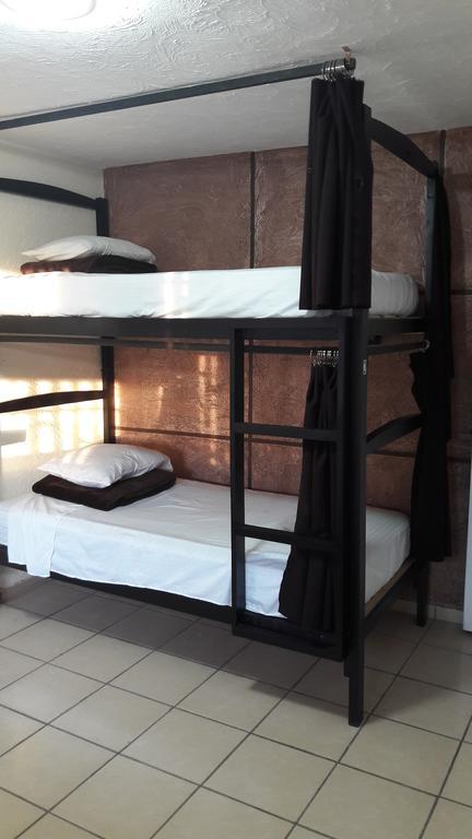 Hostal Yapa Leon Luaran gambar