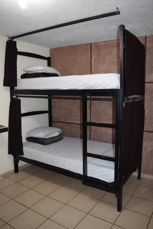 Hostal Yapa Leon Luaran gambar