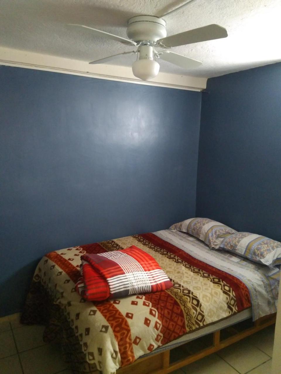 Hostal Yapa Leon Luaran gambar